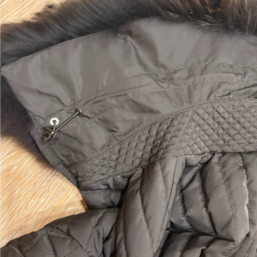 Moncler
Fur Hood leather parka brown vintage - Picture 16 of 16